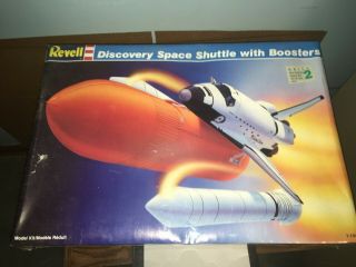 Revell Discovery Space Shuttle With Boosters No 4544