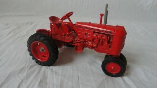Ertl Case Vac Farm Tractor 1/16 Die Cast Tractor Model