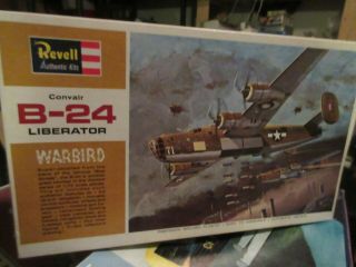 Revell H203 - 200 1/72nd Scale Consolidated B - 24 Liberator Model Kit