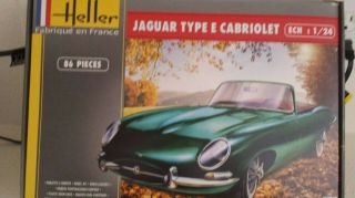 1/24 Heller Jaguar E Type 3.  8 L (roadster) Model Kit