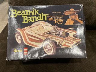 Revell 1/25 Beatnik Bandit By Ed " Big Daddy " Roth Plastic Model.
