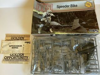 Mpc 1983 Star Wars Return Of The Jedi Speeder Bike Model Golden Opportunity Kit