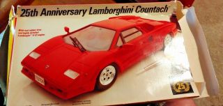 1/24 Testors Italeri 25th Anniversary Lamborghini Countach Plastic Model Kit 231