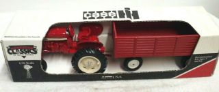 Case Ih International Tractor & Barge Wagon Set 1/16 Farm Toy