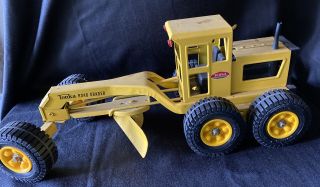 Vintage Yellow Metal Tonka Road Grader Truck Construction Equipment