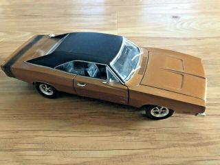 Hot Wheels 1998 Large 1:18 Scale 1969 Dodge Charger R/t Brown