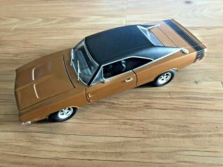 Hot Wheels 1998 LARGE 1:18 Scale 1969 Dodge Charger R/T Brown 2
