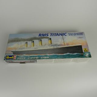 Revell Rms Titanic Level 2 Skill Plastic Model Kit 1:570 Scale Open Box