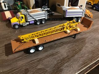 1/64 Scale Flatbed With Crane Boom Loan