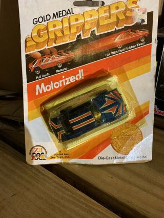 1982 Zee Toys Gold Medal Grippers Motorized Die Cast 1:64 Charger