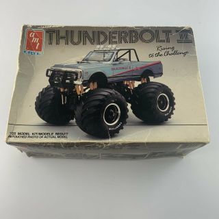 Amt/ertl Thunderbolt Ii Truck Kit 6931 Model Kit