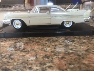 1958 Plymouth Fury Scale 1/18 Diecast Model Car Motor Max Solid