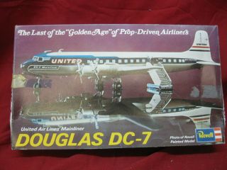 Vintage Douglas Dc - 7 " Mainliner " United Air Lines Model