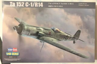 Hobbyboss 1/48 Focke - Wulf Ta 152 C - 1/r14 German Aircraft Kit - - - - Open Box