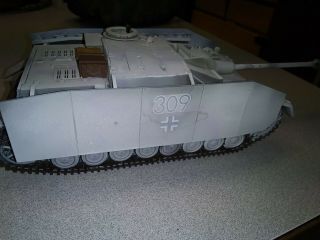 Built 1/35 Stug Iv German Ww2 Tank Destroyer