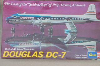 Revell United Airlines Douglas Dc - 7 (823) 1974