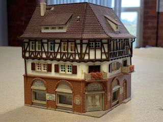 N Gauge 1:160 Historic Bank Building By Vollmer (germany) High Build Quality.