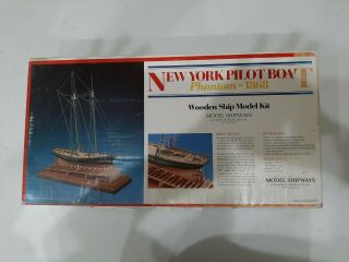 Model Shipways Phantom York Pilot Boat Ship Kit 1:96 Started With Paint Set