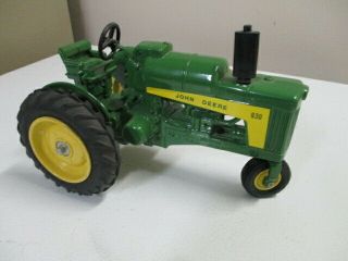 VINTAGE JOHN DEERE 630 LP TRACTOR WITH TRIKE FRONT,  1/16,  1988 SPECIAL EDITION 3