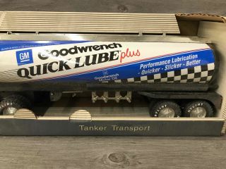 Nylint Goodwrench Toy Tanker Truck 2