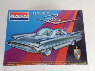 Monogram Lincoln Futura Concept Car 1/25 Model Car Kit 85 - 7696 - No Tires