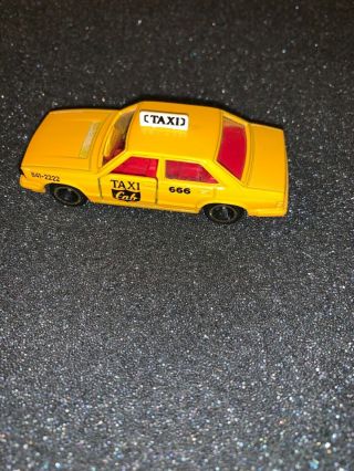 Audi 5000 Turbo Taxi No.  F32 Tomica Tomy Pocket Die - Cast Toy Car Japan