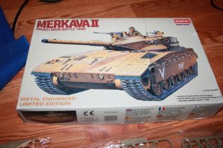 Merkava Ii Israeli Main Battle Tank 1/35 Scale Academy Model