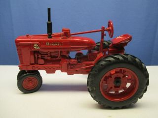 Ertl,  1:16th,  Farmall M - Ta,  Farm Toy Tractor,  Made In Iowa,  Usa