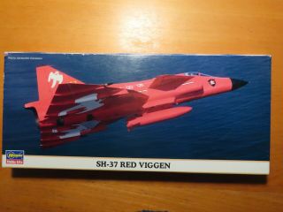 Hasegawa1/72 Sh - 37 Red Viggen (00870)
