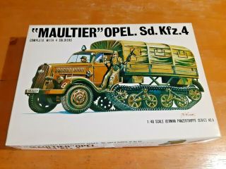 Bandai Model " Maultier " Opel.  Sd.  Kfz.  4 Kit 058226