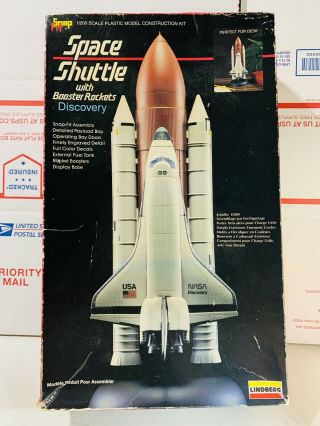 Lindberg 1990 Snap Fit 99000 Space Shuttle With Boosters 1/200 Discovery Nasa