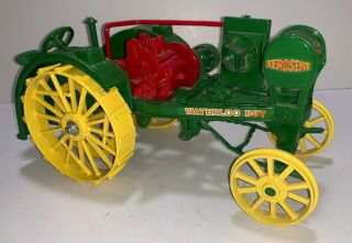 Collectible Ertl 559 - 8701 Waterloo Boy Kerosene Tractor 1:16 Scale Model Model R