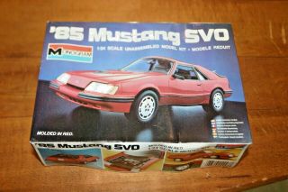 1/24 1985 Ford Mustang Svo Coupe Model Kit Monogram Kit S/h Molded In Red
