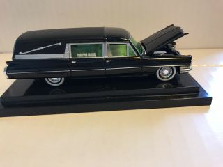 100 Hot Wheels 1963 Cadillac Fleetwood Hearse “phantom Coaches”