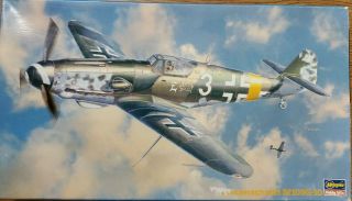 Hasegawa 1:48 Messerschmitt Bf - 109 G - 10 Luftwaffe Fighter Kit 09064 With