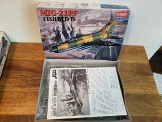 Academy Hobby Model Kit Mig - 21pf Fishbed D 1/48 Scale