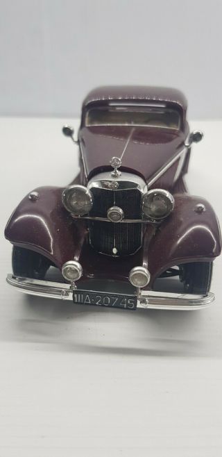 Vintage Mercedes Benz Cabriolet car model kit made collectable 2