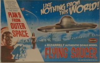 Polar Lights 1/48 Plan 9 From Outer Space Flying Saucer Pll970
