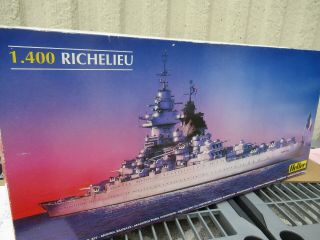 Heller 81086 1/400 Th Scale Richelieu French Battleship Model Kit Started