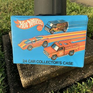 1975 Mattel Hot Wheels 24 Car Vinyl Collector 