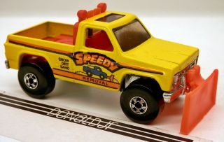 Hot Wheels Scraper 1973 - 1980 Chevrolet Pickup Truck W/plow Yellow Chevy