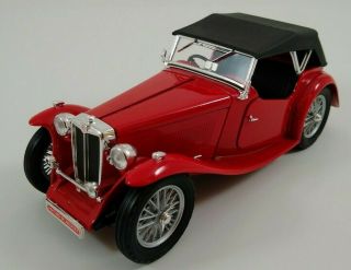 Road Signature 1947 Mg Tc Midget Roadster Red 1:18,  1/18 Scale