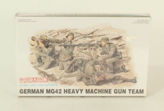 Dragon Model Kit 1:35 Scale German Mg42 Heavy Machine Gun Team