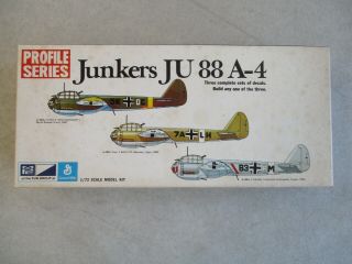 1:72 Scale Junkers Ju 88 A - 4 Model Kit By Mpc 2 - 1505 - 150