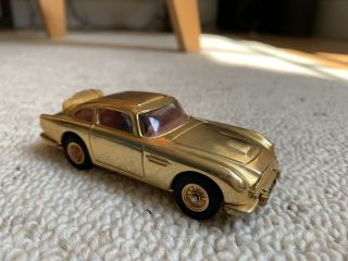 Corgi All Gold James Bond Aston Martin 007.