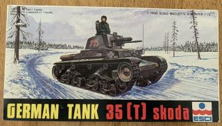 Esci German Tank 35 (t) Skoda - 1/72 Scale - Vintage 1977 Kit