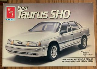 1989 Ford Taurus Sho 1/25 Model Kit,  Amt Ertl - Open Box.