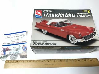 Amt / Ertl 1957 Ford Thunderbird Hardtop/convertible 1/25 Model Kit