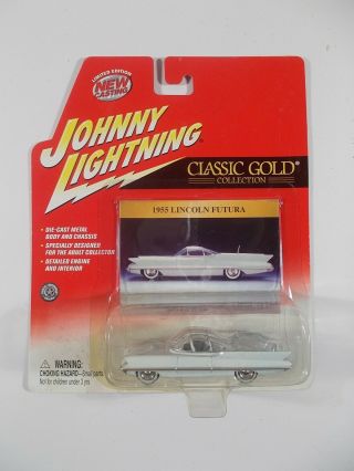Johnny Lightning 1/64 Classic Gold 1955 Lincoln Futura