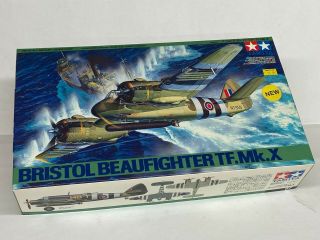 Tamiya 1/48 Bristol Beaufighter Tf.  Mk.  X,  Contents.